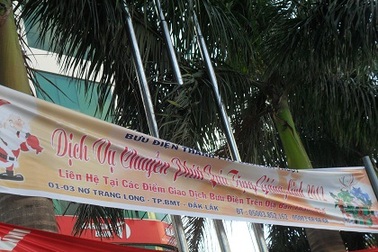 Đủ "chiêu" khuyến mãi mùa Noel