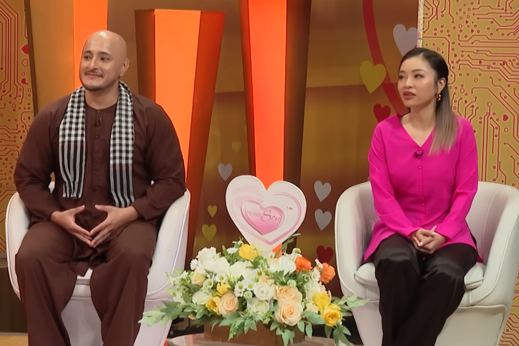 Quen nhau qua mạng, chàng rể Tây cầu hôn cô gái Việt chỉ sau một câu nói - 1 Quen nhau qua mạng, chàng rể Tây cầu hôn cô gái Việt chỉ sau một câu nói - 1