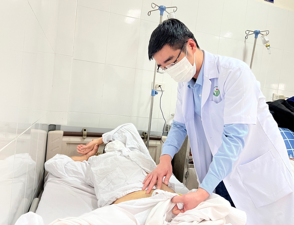 Hà Nội: Người đàn ông gãy cậu nhỏ vì quan hệ sai tư thế - 1 Hà Nội: Người đàn ông gãy cậu nhỏ vì quan hệ sai tư thế - 1