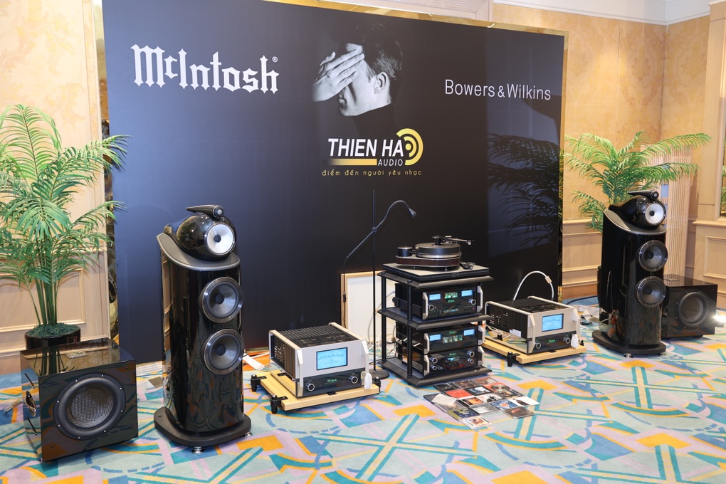 Mãn nhãn ngắm các sản phẩm hi-end tiền tỉ tại AVSHOW Hà Nội - 3 Mãn nhãn ngắm các sản phẩm hi-end tiền tỉ tại AVSHOW Hà Nội - 3