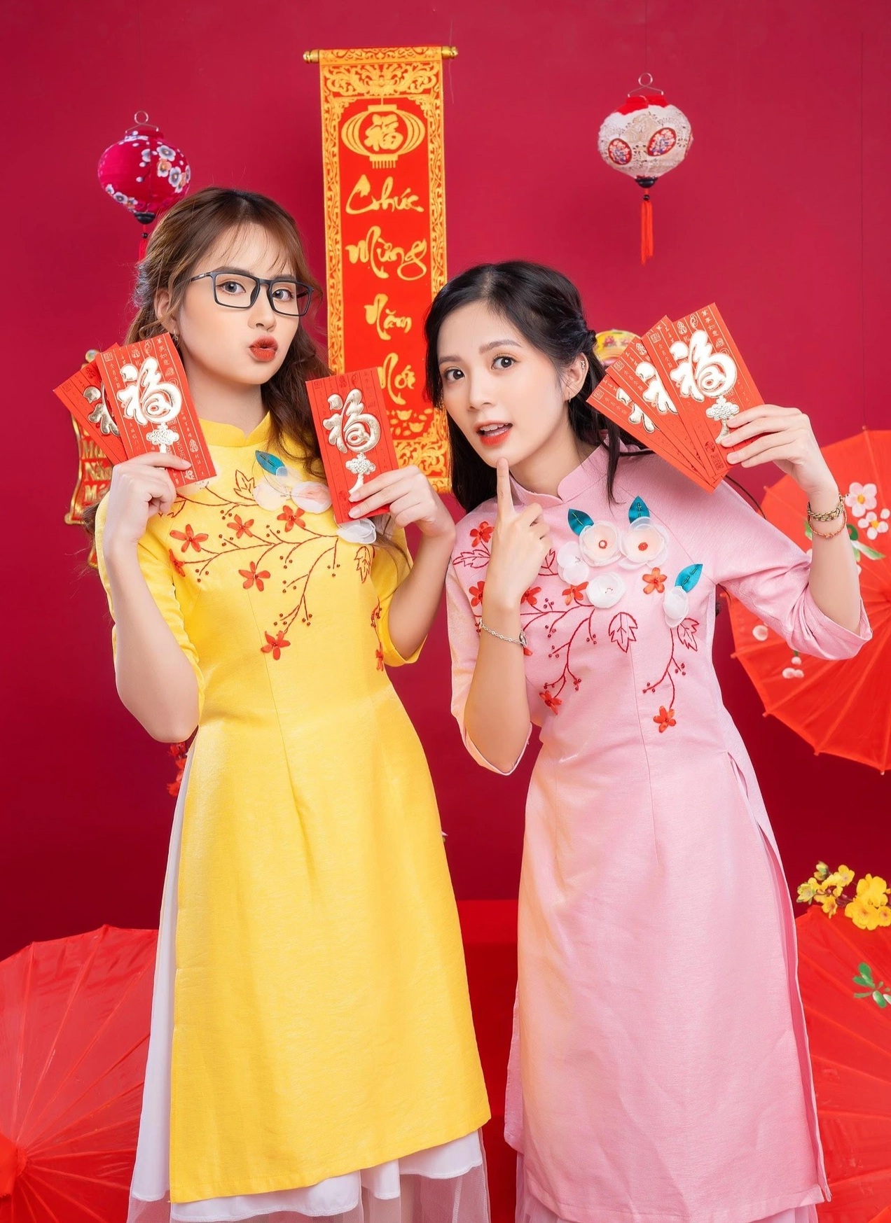 Nauczyciele szkół publicznych w Ho Chi Minh City mogą otrzymać setki milionów dongów podczas święta Tet - 1 Giáo viên trường công ở TPHCM có thể nhận cả trăm triệu đồng dịp Tết - 1