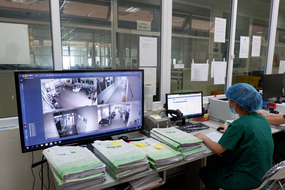 Cuộc chiến của lực lượng điều dưỡng trên mặt trận chống dịch ác liệt nhất - 4 Cuộc chiến của lực lượng điều dưỡng trên mặt trận chống dịch ác liệt nhất - 4