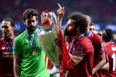 Khoảnh khắc hạnh phúc của Liverpool cùng danh hiệu vô địch Champions League