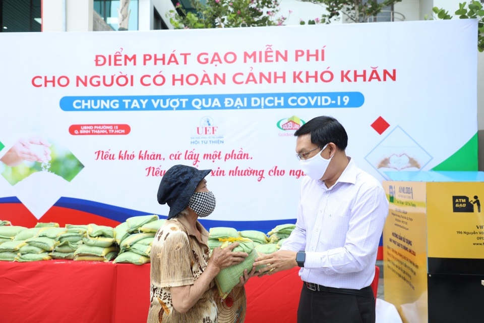Là sinh viên UEF: Vô tư học, an tâm nghề nghiệp sau khi ra trường - 2 Là sinh viên UEF: Vô tư học, an tâm nghề nghiệp sau khi ra trường - 2
