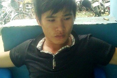 Mượn xe đi thăm bạn rồi đem đi cầm đồ lấy tiền ăn tiêu