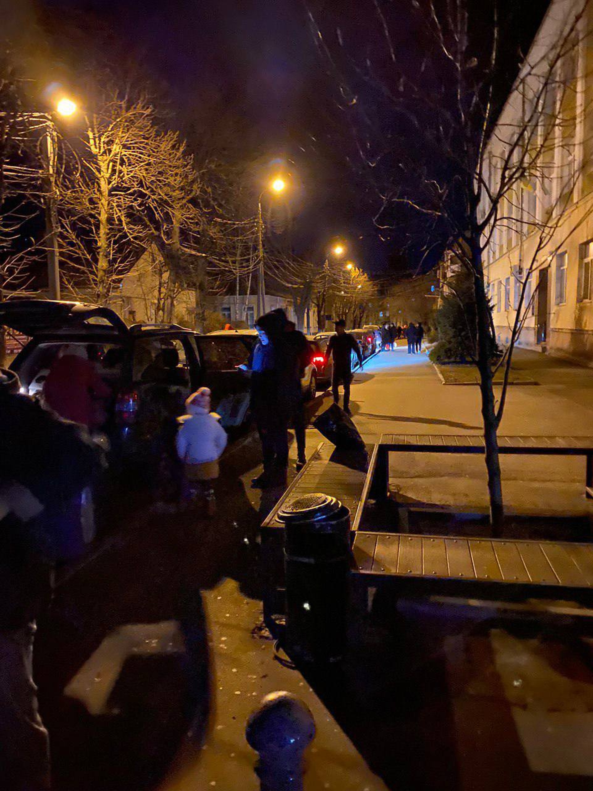 Người Việt rời Ukraine bật khóc kể cuộc sống tị nạn, mong ngóng ngày về - 4 Người Việt rời Ukraine bật khóc kể cuộc sống tị nạn, mong ngóng ngày về - 4
