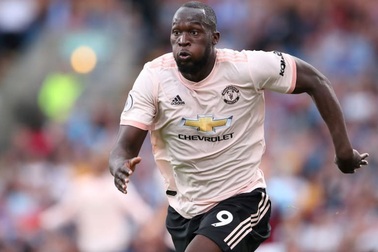 Đội hình tiêu biểu vòng 4 Premier League: Lukaku “cất tiếng”