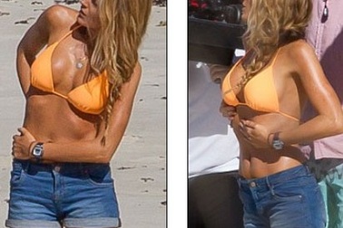 Kinh ngạc với dáng thon của mỹ nhân gợi tình sau khi sinh con 10 tháng