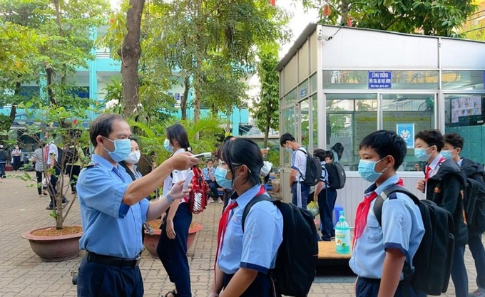 Dự trù kinh phí thực hiện chính sách hỗ trợ là khoảng 427 tỷ đồng. Thời gian hỗ trợ là học kỳ 1 năm học 2021-2022.