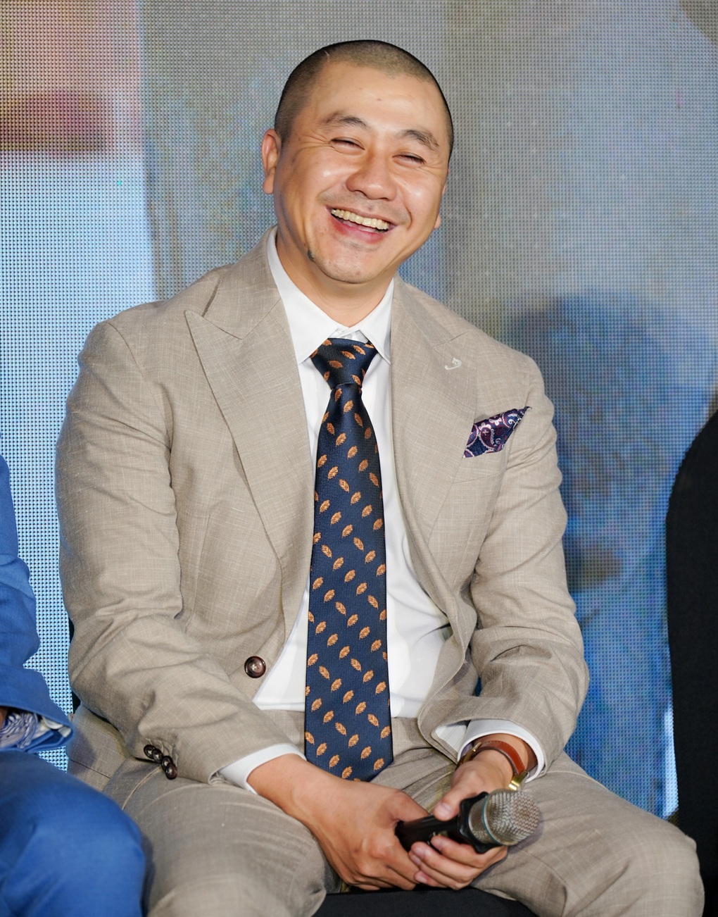 Đạo diễn “Đi giữa trời rực rỡ”: Phim ngắn là cửa ngõ xuất khẩu văn hóa - 1