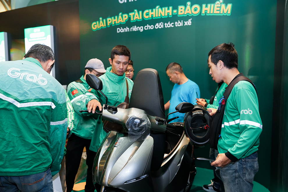 Hàng nghìn tài xế công nghệ hội ngộ trong chuỗi sự kiện tri ân của Grab - 2 Hàng nghìn tài xế công nghệ hội ngộ trong chuỗi sự kiện tri ân của Grab - 2
