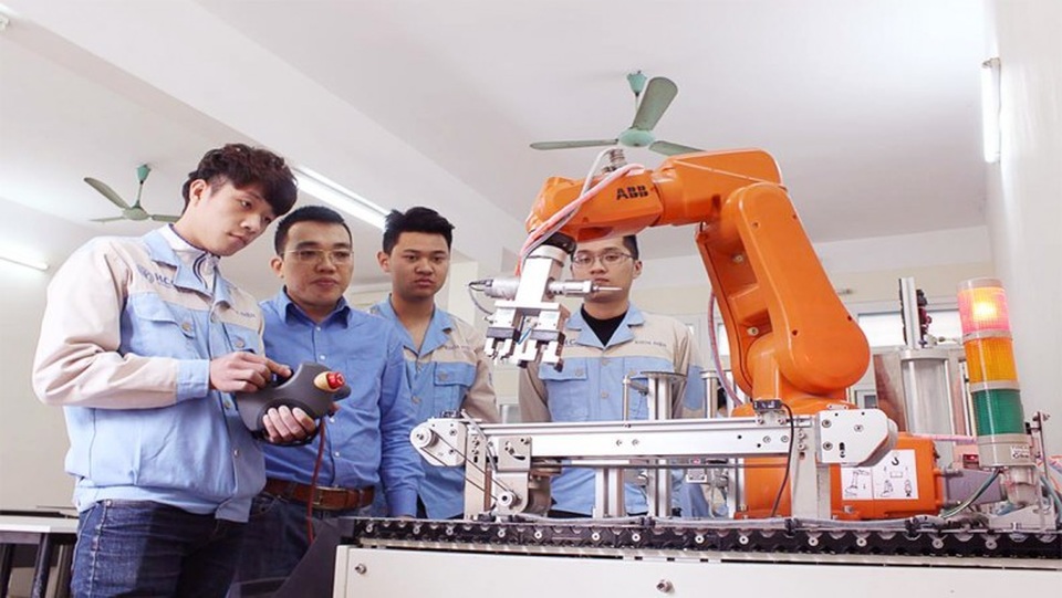 Trường Cao đẳng chất lượng cao phải đáp ứng những tiêu chí nào? - 1 Trường Cao đẳng chất lượng cao phải đáp ứng những tiêu chí nào? - 1