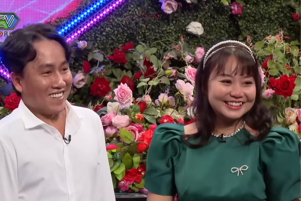 Cô gái Bình Dương bật khóc vì quá run, nên duyên với chàng trai kém tuổi - 2 Cô gái Bình Dương bật khóc vì quá run, nên duyên với chàng trai kém tuổi - 2