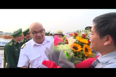 quang tri don khach quoc te.mp4