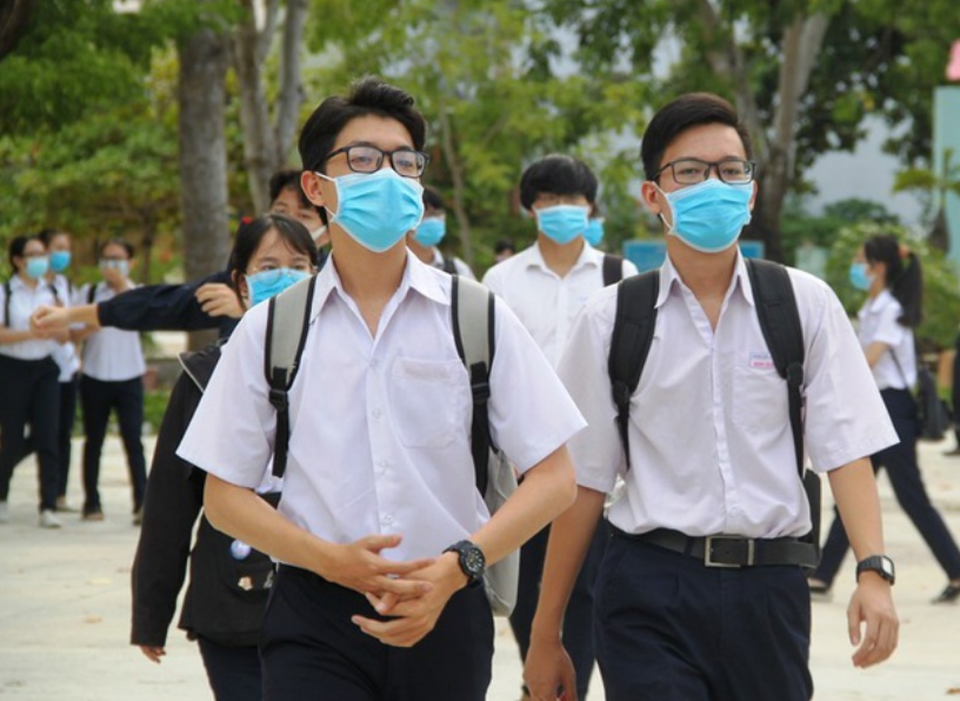 Điểm thi cao, thí sinh cân nhắc điều chỉnh nguyện vọng xét tuyển đại học - 1 Điểm thi cao, thí sinh cân nhắc điều chỉnh nguyện vọng xét tuyển đại học - 1