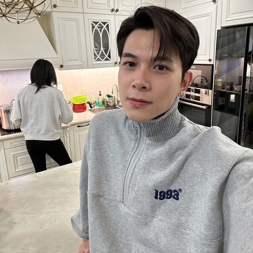 Điểm mặt dàn chồng quốc dân vừa đẹp trai, vừa chiều vợ hết mực - 4 Điểm mặt dàn chồng quốc dân vừa đẹp trai, vừa chiều vợ hết mực - 4