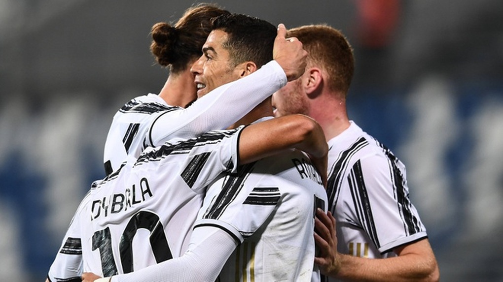 C.Ronaldo bị lu mờ, Juventus thắng nghẹt thở Inter trong cơn mưa bàn thắng - 2 C.Ronaldo bị lu mờ, Juventus thắng nghẹt thở Inter trong cơn mưa bàn thắng - 2