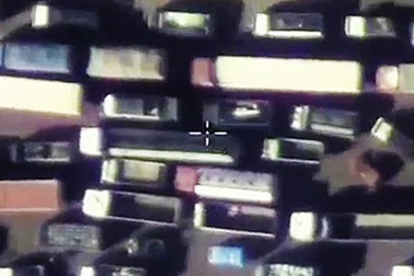 Chiến đấu cơ Nga xóa sổ 20 xe chở dầu lậu của IS