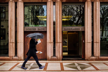 Quỹ đầu tư lớn nhất thế giới cũng liêu xiêu vì chứng khoán