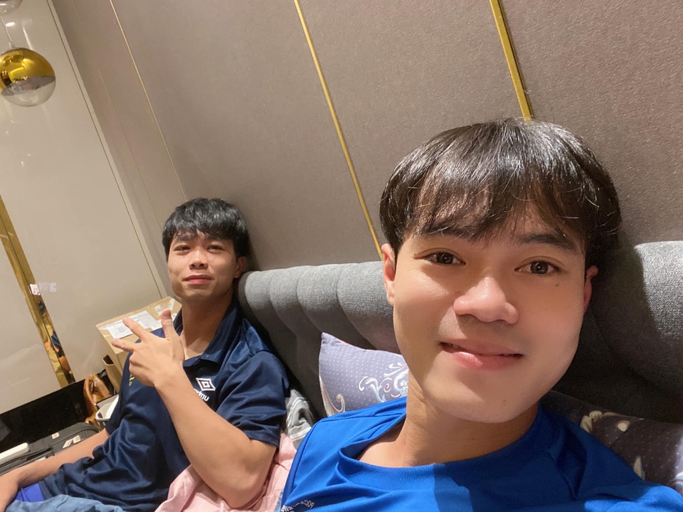 Những người bạn thân thiết nói gì trong ngày Công Phượng lập gia đình? - 4 Những người bạn thân thiết nói gì trong ngày Công Phượng lập gia đình? - 4