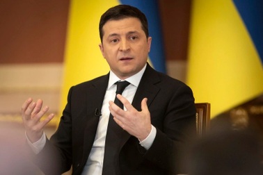 Tổng thống Ukraine sẵn sàng đàm phán với Nga về Crimea và Donbass