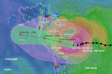 Bão Kajiki đã mạnh lên cấp 13-14, có thể tương đương bão Yagi