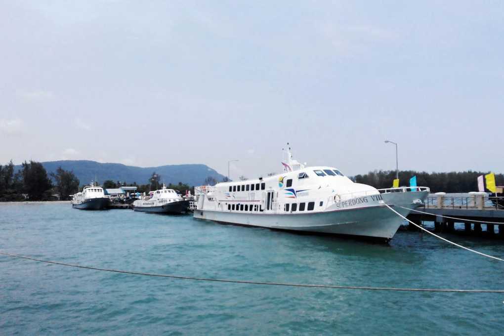 Sở Du lịch Kiên Giang thông tin vụ 41.000 người đang mắc kẹt tại Phú Quốc - 1 Sở Du lịch Kiên Giang thông tin vụ 41.000 người đang mắc kẹt tại Phú Quốc - 1