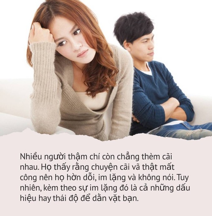 Không phải đàn ông vũ phu đánh đập, có một kiểu người khác sở hữu kiểu “bạo lực” khiến phụ nữ sợ hãi hơn nữa, đừng bao giờ cười họ kẻo hối hận về sau - Ảnh 1. Không phải đàn ông vũ phu đánh đập, có một kiểu người khác sở hữu kiểu “bạo lực” khiến phụ nữ sợ hãi hơn nữa, đừng bao giờ cười họ kẻo hối hận về sau - Ảnh 1.
