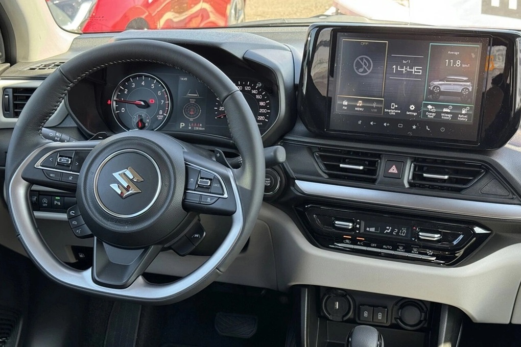 Chưa mở bán tại Việt Nam, Suzuki Swift 2025 đã tạm ngừng sản xuất - 3 Chưa mở bán tại Việt Nam, Suzuki Swift 2025 đã tạm ngừng sản xuất - 3