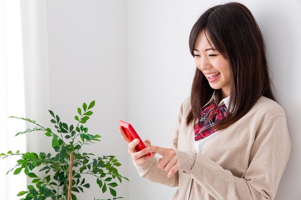 Mỹ, Nhật cho học sinh mang điện thoại tới lớp học ra sao? - 1 Mỹ, Nhật cho học sinh mang điện thoại tới lớp học ra sao? - 1