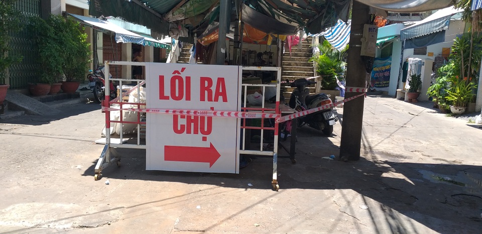 Lịch trình dày đặc của 3 tiểu thương chợ Đà Nẵng mắc Covid-19 - 2 Lịch trình dày đặc của 3 tiểu thương chợ Đà Nẵng mắc Covid-19 - 2