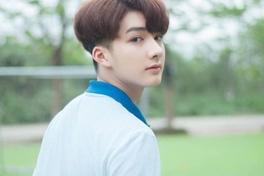 Nam sinh 17 tuổi sở hữu góc nghiêng “cực phẩm”