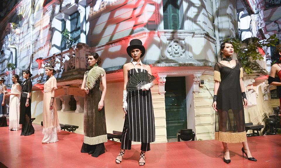 La Phạm đưa “phong cách Gatsby” lộng lẫy vào áo dài qua BST Sleep No More - 7 La Phạm đưa “phong cách Gatsby” lộng lẫy vào áo dài qua BST Sleep No More - 7