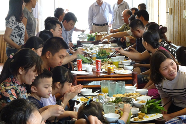 Ông chủ nhà hàng Dê Núi 9 chia sẻ bí quyết nấu món Dê hầm mĩ nữ