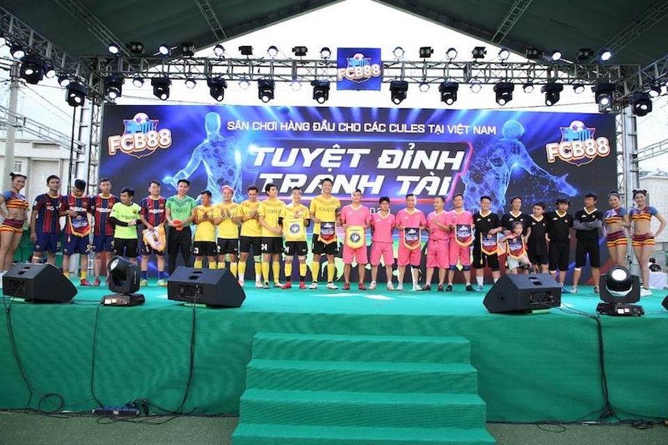 Siêu hùng tranh đấu - Sân chơi hàng đầu cho các Cule tại Việt Nam - 3 Siêu hùng tranh đấu - Sân chơi hàng đầu cho các Cule tại Việt Nam - 3