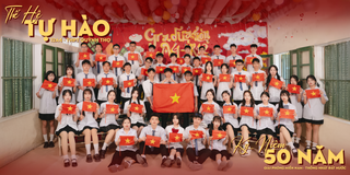 Gây "sốt mạng" với bộ ảnh kỷ yếu Tổ quốc trong tim của học sinh Thái Bình - 1