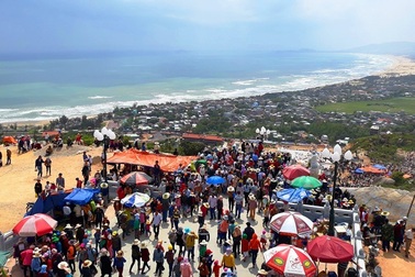 Đầu tư hơn 1.000 tỷ đồng vào khu du lịch biển đẹp bậc nhất Việt Nam