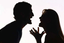 Trợ lý giáo viên thuê 3 học sinh đoạt mạng chồng