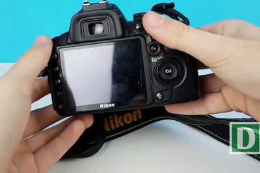 Mẹo hay làm sạch bụi bẩn trên máy ảnh