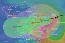 Bão Wipha gần như không di chuyển trong 2 giờ qua, có bất thường?