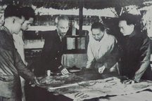 Công bố nhiều tài liệu lưu trữ gốc về chiến dịch Điện Biên Phủ