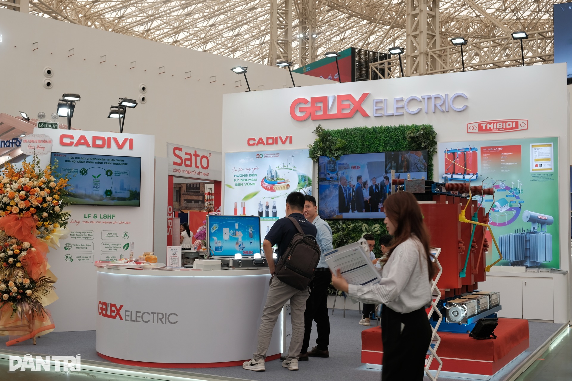 Các doanh nghiệp ông lớn mang gì đến Hội chợ Mùa Thu lần thứ nhất? - 13 Các doanh nghiệp ông lớn mang gì đến Hội chợ Mùa Thu lần thứ nhất? - 13