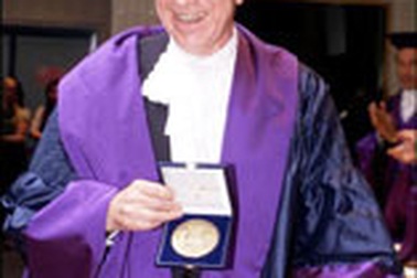 Giải Nobel kinh tế 2006 lại thuộc về người Mỹ