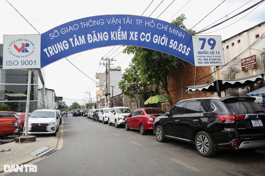 Cục Đăng kiểm chỉ thị nóng giải quyết tình trạng quá tải - 1 Cục Đăng kiểm chỉ thị nóng giải quyết tình trạng quá tải - 1