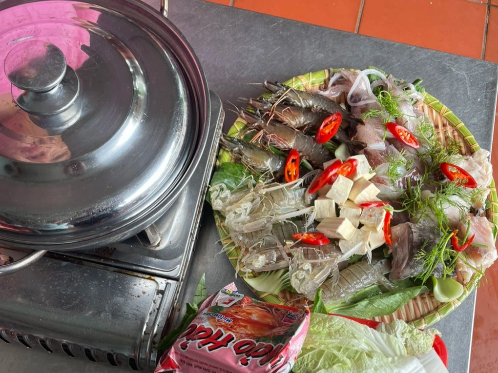 Bị khách tố tính thêm tiền nước lẩu và tiền gas, chủ quán Hải Phòng nói gì? - 2