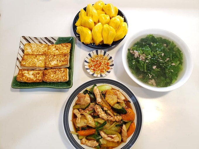 Hoa mắt ngắm mâm cơm đậm hương vị quê hương của bà nội trợ người Việt sống tại Nhật, đặc biệt bí quyết chi tiêu tiết kiệm khi sống nơi đất khách quê người của cô mới đáng học hỏi - Ảnh 8. Hoa mắt ngắm mâm cơm đậm hương vị quê hương của bà nội trợ người Việt sống tại Nhật, đặc biệt bí quyết chi tiêu tiết kiệm khi sống nơi đất khách quê người của cô mới đáng học hỏi - Ảnh 8.