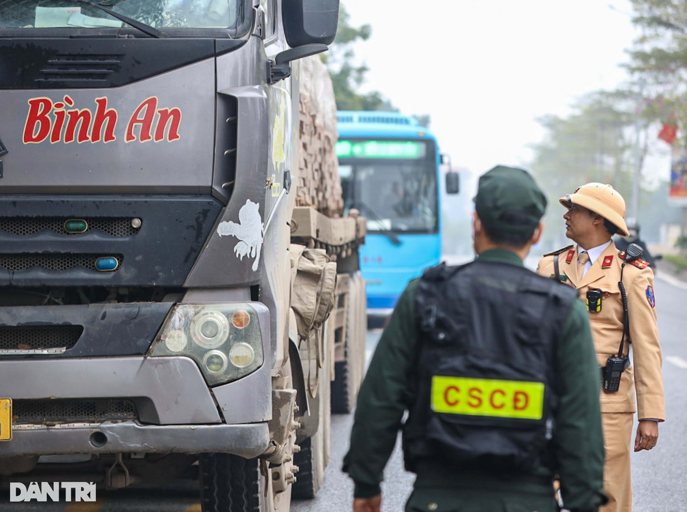 4 tổ công tác đặc biệt Công an Hà Nội ra quân xử lý vi phạm trước Tết - 2 4 tổ công tác đặc biệt Công an Hà Nội ra quân xử lý vi phạm trước Tết - 2
