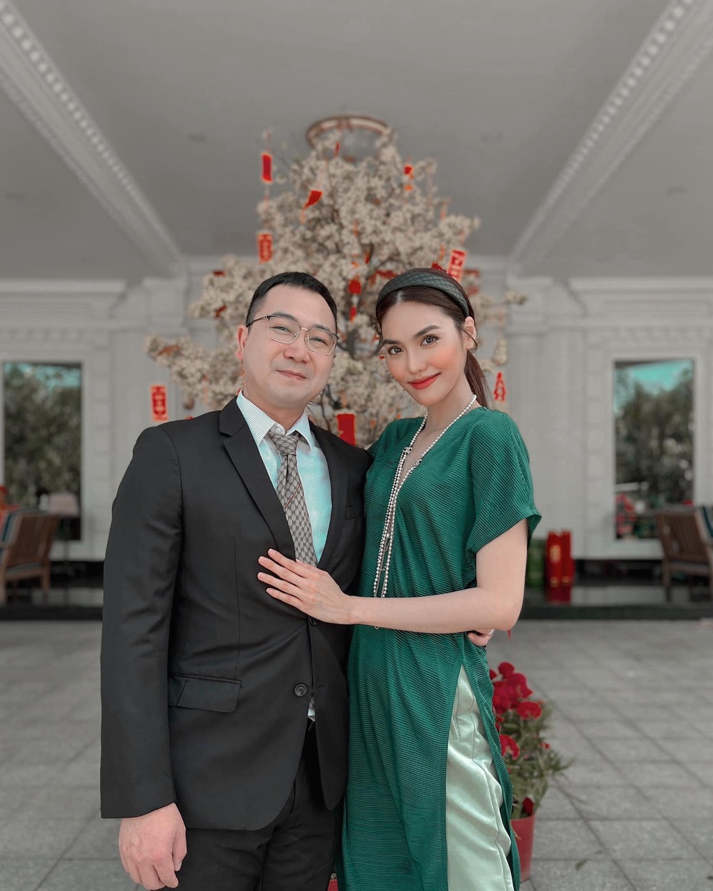 Cuộc sống viên mãn, kín tiếng của 3 mỹ nhân Việt làm dâu hào môn - 6 Cuộc sống viên mãn, kín tiếng của 3 mỹ nhân Việt làm dâu hào môn - 6