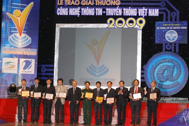 VDC/VNPT ẵm trọn 4 giải về Internet