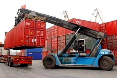 Tháng 1 xuất siêu kỷ lục, bằng cả năm 2012